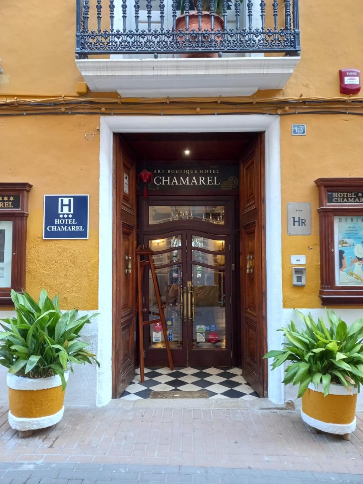 Art Boutique Hotel Chamarel Dénia Buitenkant foto